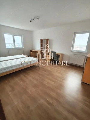 Apartament 3 camere, decomandat, renovat, etaj 5 - Centrala proprie