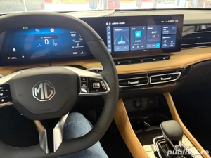 MG HS 1.5 T-GDI,172 cp,exclusive 