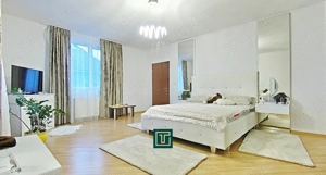 Casă impresionantă cu 15 camere, teren generos, piscină și două corpuri de clădire   Fântânele, Arad - imagine 13