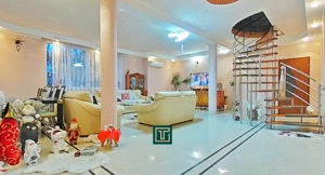 Casă impresionantă cu 15 camere, teren generos, piscină și două corpuri de clădire   Fântânele, Arad - imagine 10