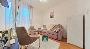 Casă impresionantă cu 15 camere, teren generos, piscină și două corpuri de clădire   Fântânele, Arad - imagine 14