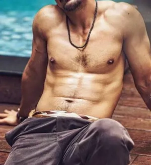 Escort discret el pentru ea