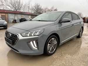 HYUNDAI IONIQ Plug-in-Hybrid 1.6 GDI Style Limousine - imagine 4