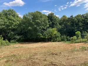 TEREN INTRAVILAN 1060 MP, BUCIUM- BARNOVA, DESCHIDERE LA DRUM 23 M