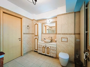   Apartament 3 camere de vânzare în Mamaia Sat   Central, lângă Hanul cu Peste - imagine 9
