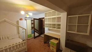 APARTAMENT 3 CAM, SEMIDECOMANDAT,ETAJUL 1, PODU ROS, PET FRIENDLY(PISICA) - imagine 5