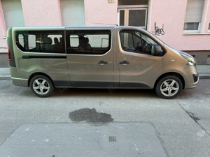 Vând Opel Vivaro 8+1 