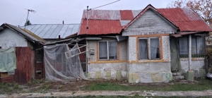 Teren intravilan + casa batraneasca , de vanzare in zona Tintea - imagine 5