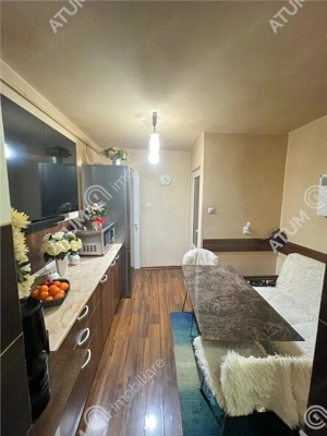 Apartament 3 camere decomandate 2 balcoane zona Mihai Viteazul Sibiu - imagine 8