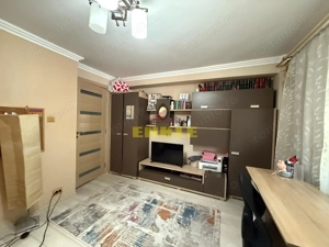 De vanzare apartament + teren generos în apropiere - imagine 11