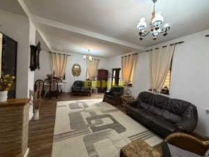 De vanzare apartament + teren generos în apropiere - imagine 2