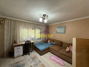 De vanzare apartament + teren generos în apropiere - imagine 10