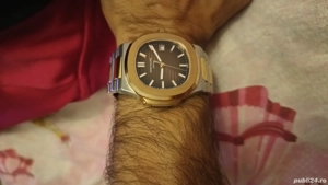 vand ceas patek Philippe automat preț 7500 de lei negociabil 