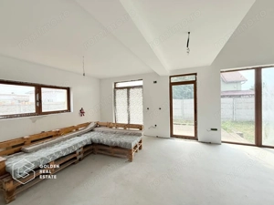 Casa cu 4 camere in Pecica, comision 0% - imagine 7