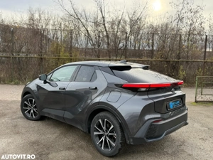 Toyota C-HR 1.8 HSD 4x2 CVT C-ult LED - imagine 4