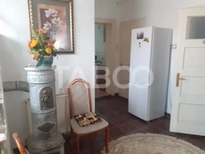 Casa 6 camere 2 bai curte si gradina 400 mp panouri fotovoltaice  - imagine 5