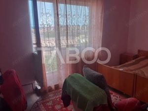 Casa 6 camere 2 bai curte si gradina 400 mp panouri fotovoltaice  - imagine 10