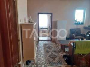 Casa 6 camere 2 bai curte si gradina 400 mp panouri fotovoltaice  - imagine 11