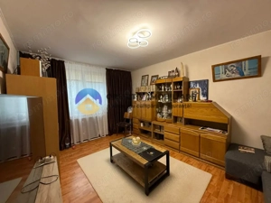 Apartament 3 camere de vânzare – zona centrala – Etaj 1