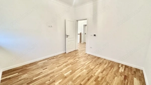 Duplex Premium cu 5 camere si 360 mp teren - Mosnita Noua - imagine 12