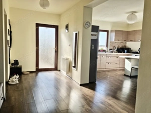 Casa individuala cu 5 camere - 123 mp utili - 605 mp de teren - Mosnita  - imagine 5