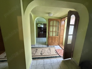 Vand casa mare caramida(2 corpuri cladire)renovat si ocupabil imediat,situat in Livada, st.850 mp - imagine 6