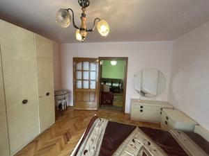 Vand casa mare caramida(2 corpuri cladire)renovat si ocupabil imediat,situat in Livada, st.850 mp - imagine 10