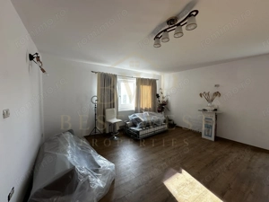 Apartament 2 camere, curte, Braytim - imagine 8