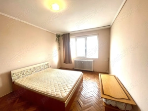 De inchiriat 2 camere Olimpia, Camera de Comert