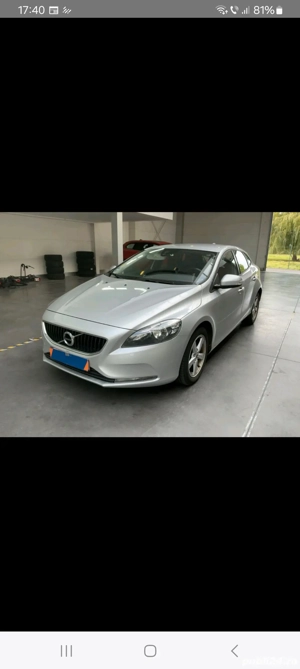 Volvo V40 D2 2.0 diesel carte servive Km Reali 