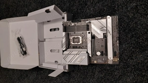 placa de baza ROG STRIX B-760A gaming wi-fi