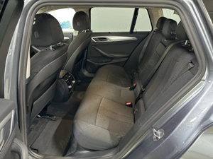 BMW Seria 5 520d xDrive - imagine 9