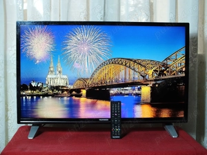 televizor LED Telefunken de 81 CM