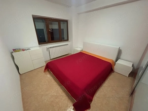 Apartament 2 camere, etaj 3 - zona Centru - imagine 2