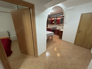 Apartament 2 camere, etaj 3 - zona Centru - imagine 12