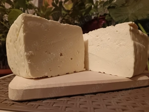 Telemea de vacă de vânzare 