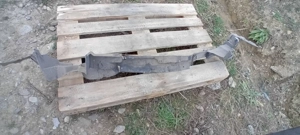 Vând bara spate,praguri si aripa stanga seat leon FR