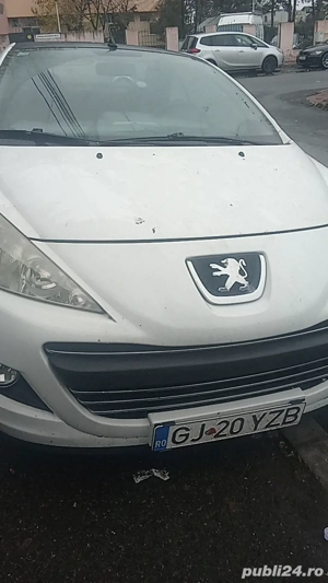 Vând Peugeot 207 cc