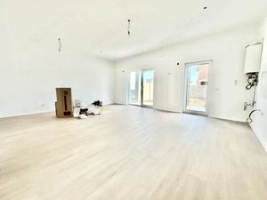 Duplex pe parter cu 3 camere - Mosnita Veche