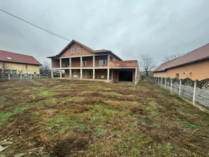 Casa la rosu, 600mp utili, 1150mp teren, Comuna Mihalt - imagine 3