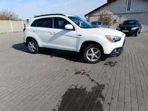 Vand schimb Mitsubishi ASX,1.8 diesel, 4x4, înmatriculat Ro  - imagine 3