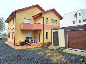 Vila 5 camere de vanzare in Mamaia-Sat