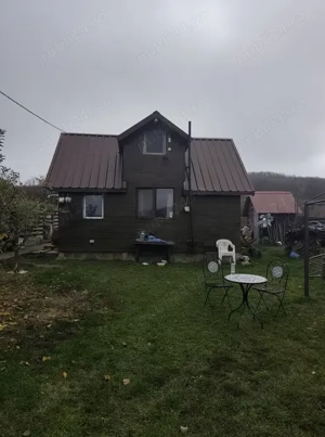 Casa de vara in Comuna Tomesti, sat Chicerea, 900mp teren imprejmuit