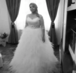 Rochie mireasa personalizata