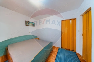 Apartament cu o camera in zona Parneava - imagine 2