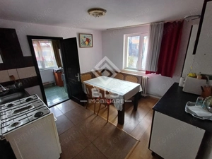 Casa 5 camere, D+P+1,  Zona Nord - imagine 3