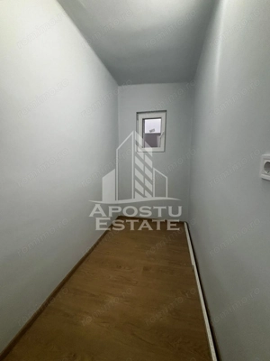Apartament la casa cu 2 camere, curte proprie, Ghiroda - imagine 3