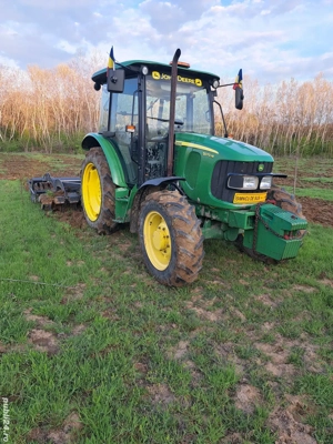 Tractor John Deere 5070m - imagine 5