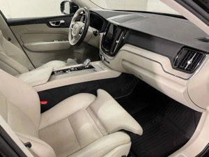 Volvo XC 60 - imagine 10