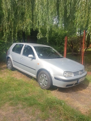 VW GOLF  4    Benzină 1.6  l 100 CP